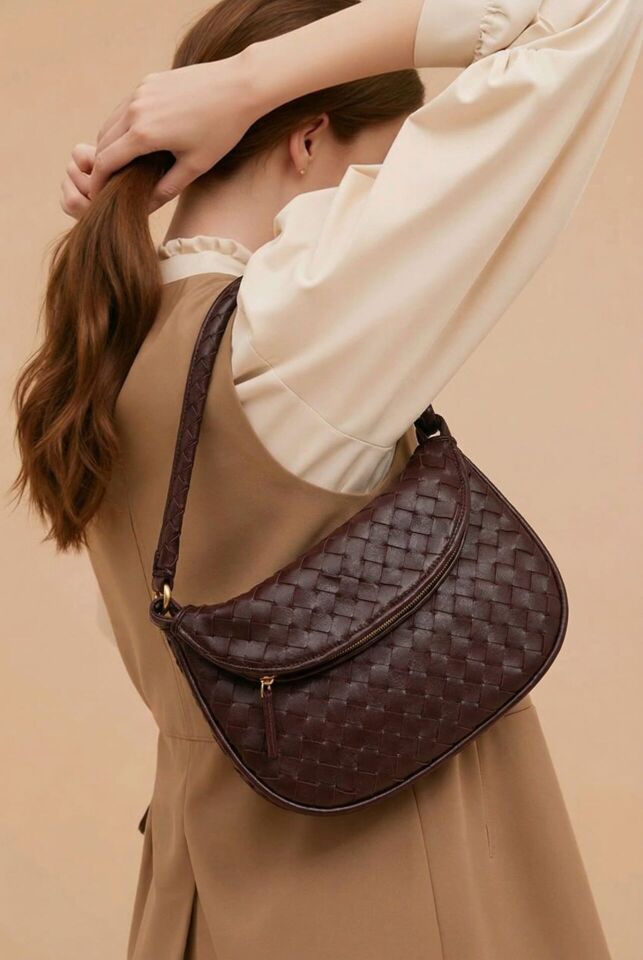 Örgü Detaylı Acı Kahve Kol Çantası