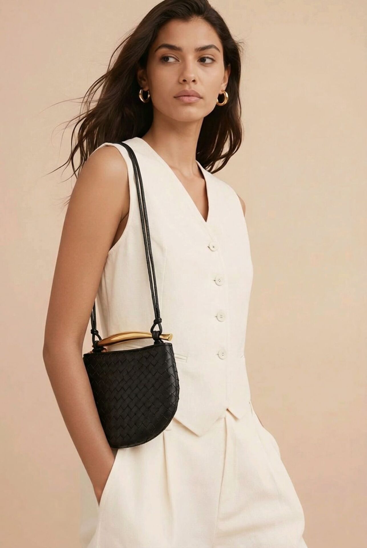 Siyah El örgüsü İthal Gold Tutma Saplı Çanta