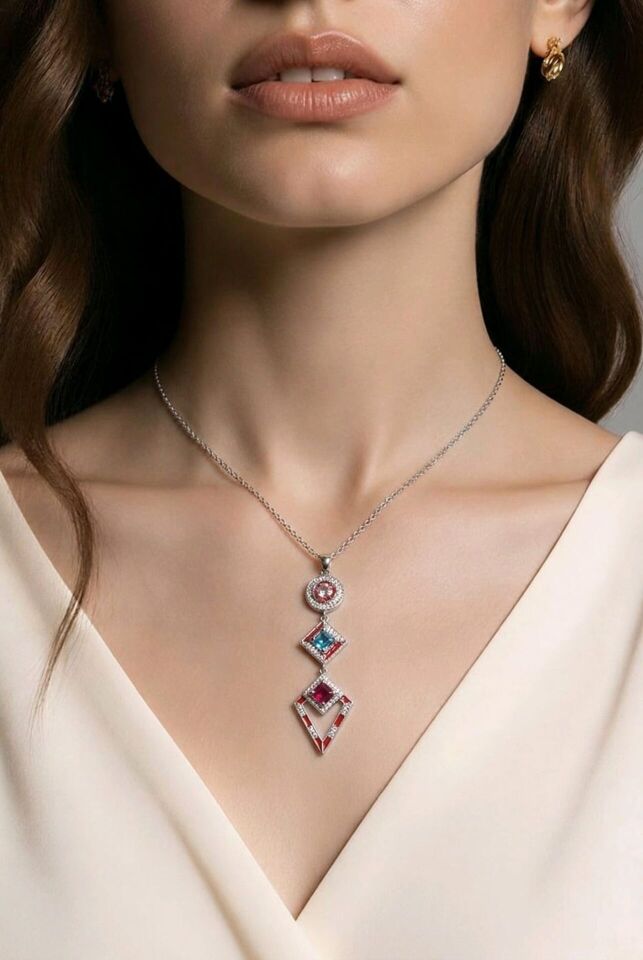 KIRMIZI MİNELİ GEOMETRİK ŞEKİLLİ GÜMÜŞ ÇELİK KOLYE