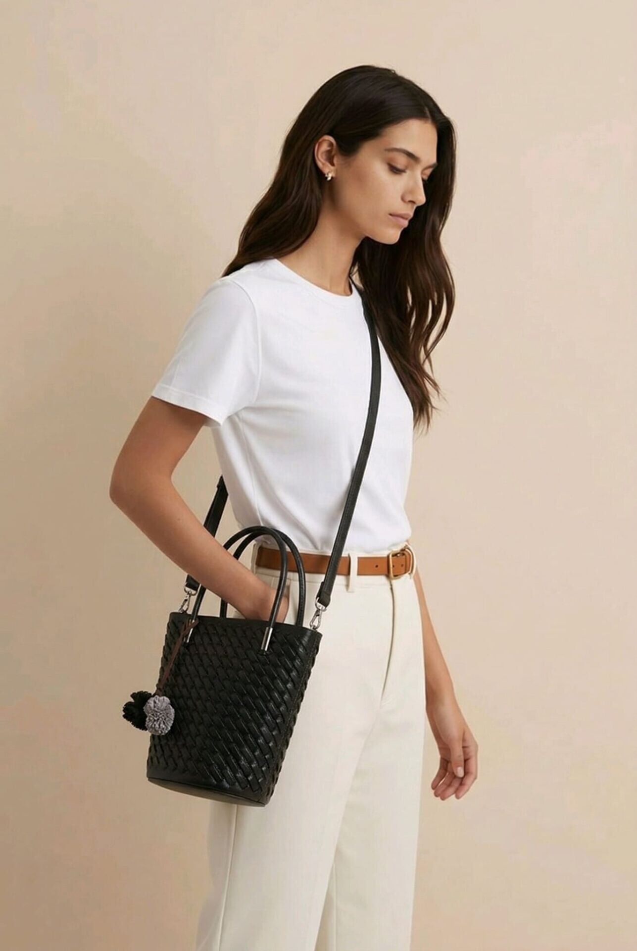 SİYAH ÖRGÜ TASARIMA SAHİP KISA SAPLI ÇANTA