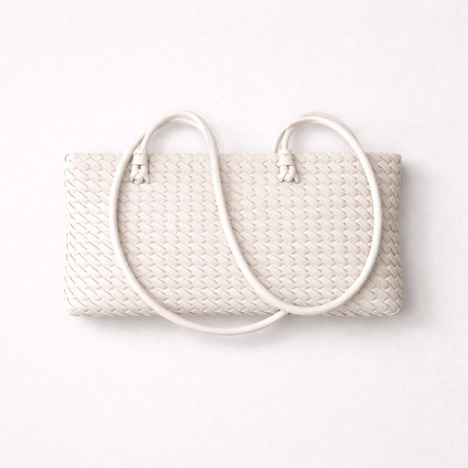 AÇIK KREM ÖRGÜ DETAYLI UZUN SAPLI ÇANTA