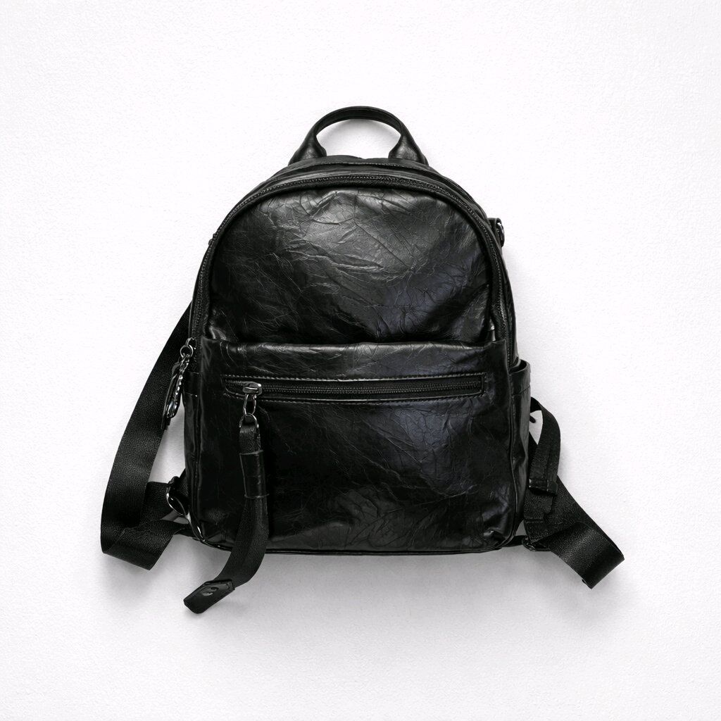 SOFT DERİ SİYAH SIRT ÇANTASI