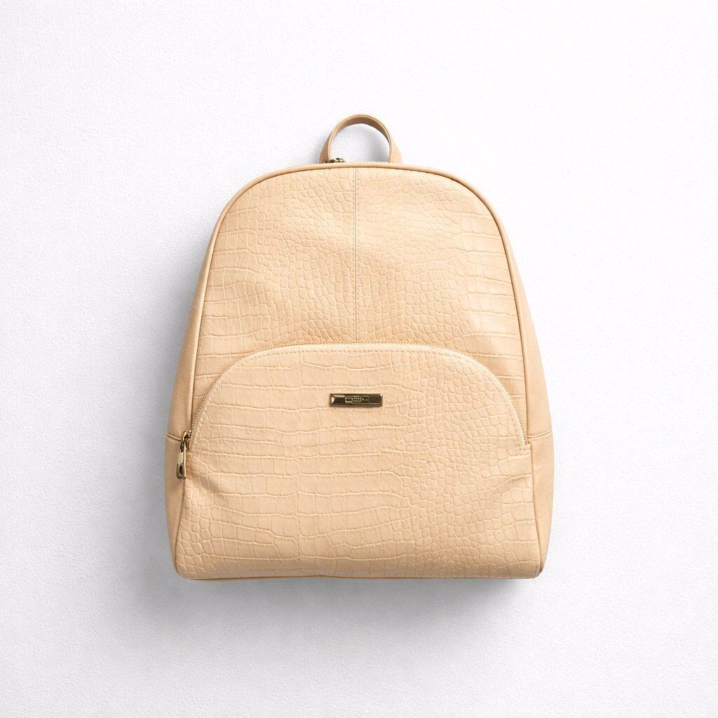 PUDRA BEJİ RENGİNDE SIRT ÇANTASI