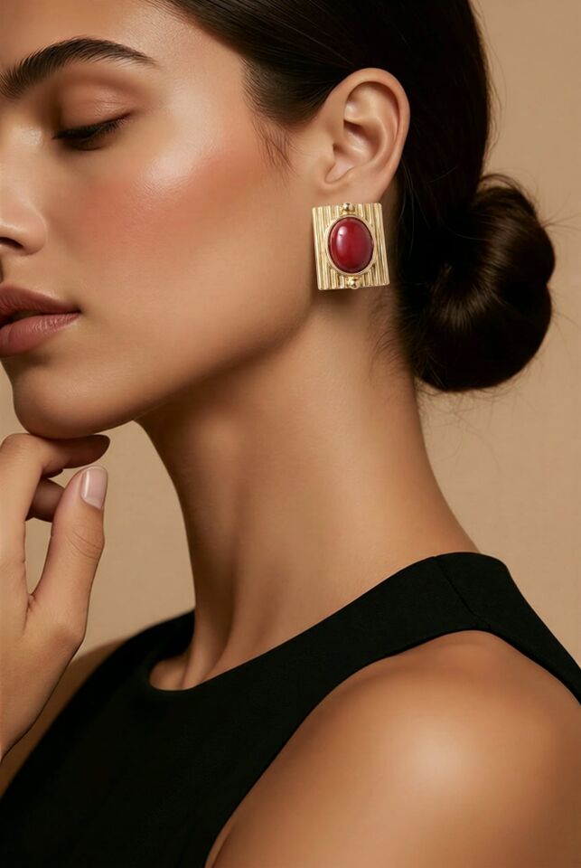 GOLD DETAYLI BORDO MİNELİ BÜYÜK VİNTAGE KÜPE