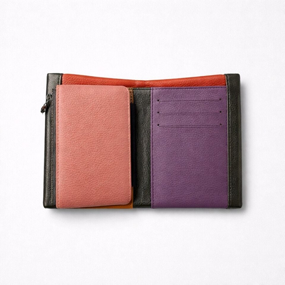 ÇOK RENKLİ ÇITÇITLI KÜÇÜK SİYAH CÜZDAN