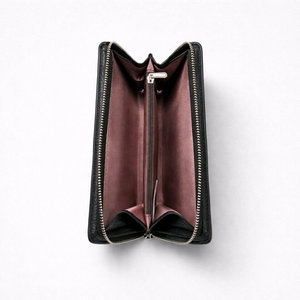 BÜYÜK MIKNATISLI KAPAMALI SİYAH CÜZDAN