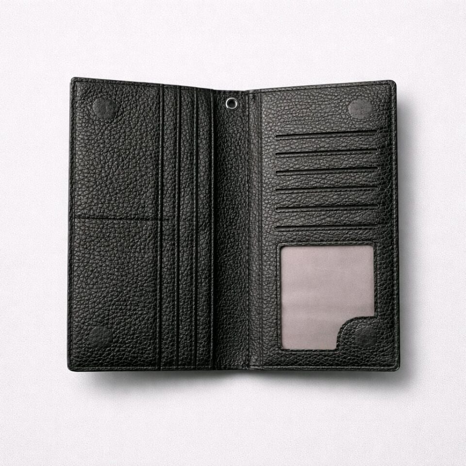 BÜYÜK MIKNATISLI KAPAMALI SİYAH CÜZDAN