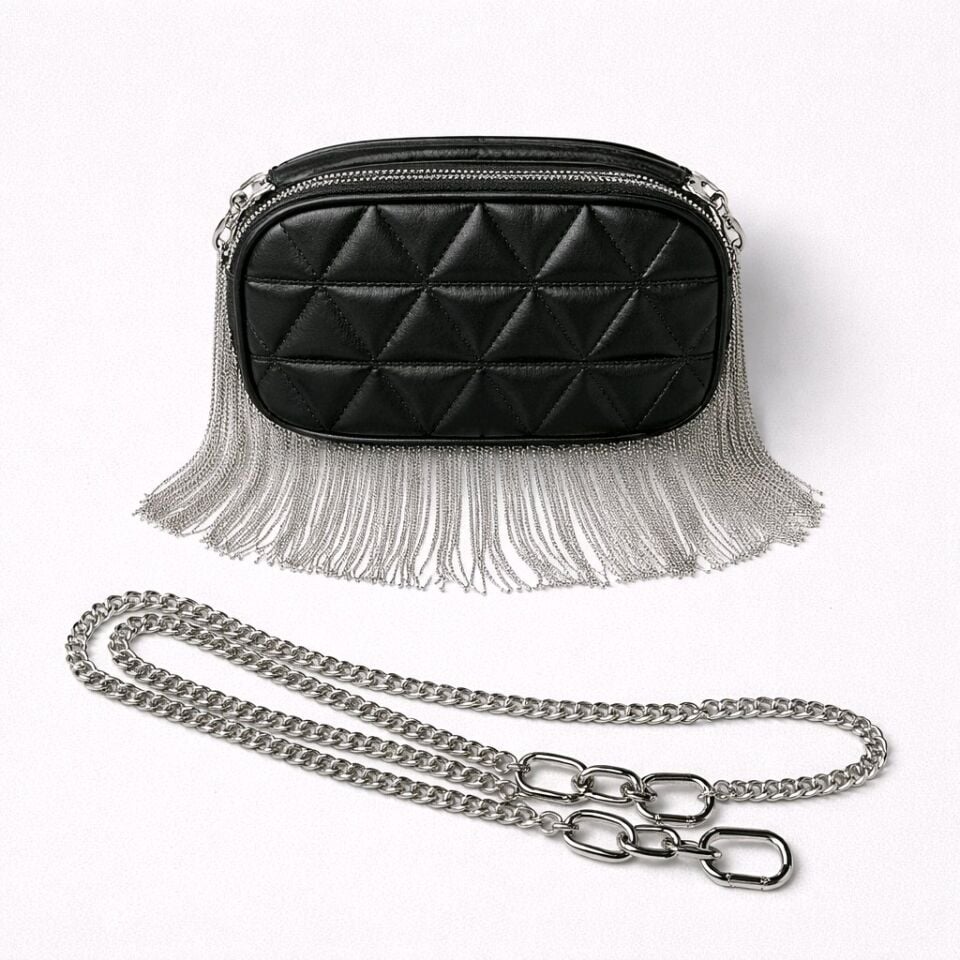 KAPİTONE DESENLİ KÜÇÜK ZİNCİR DETAYLI EL KOL ÇANTASI