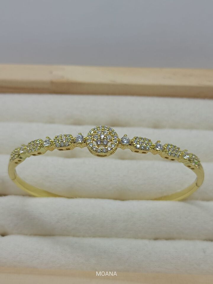 XUPİNG MARKA ZİRKON GOLD TAŞLI ÇELİK KELEPÇE BİLEKLİK