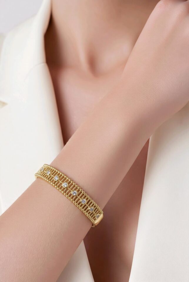 XUPİNG MARKA TAŞLI GOLD BİLEKLİK