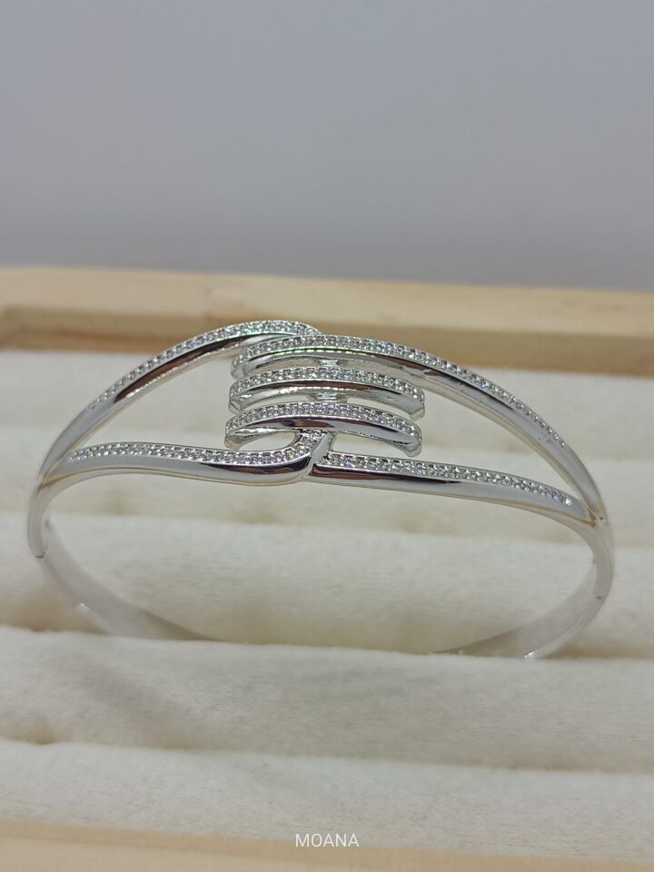 XUPİNG MARKA SIRALI ZİRKAN TAŞLI GEOMETRİK DÜĞÜMLÜ BİLEKLİK