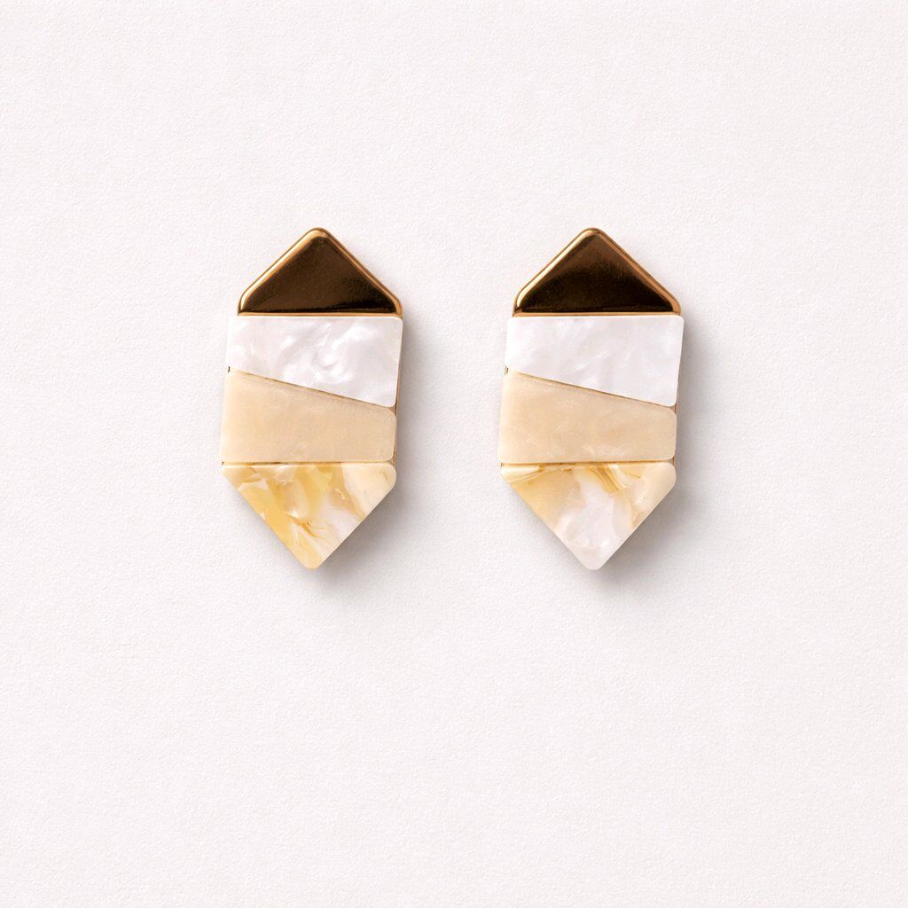 GEOMETRİK MERMER DESENLİ MODERN KÜPE