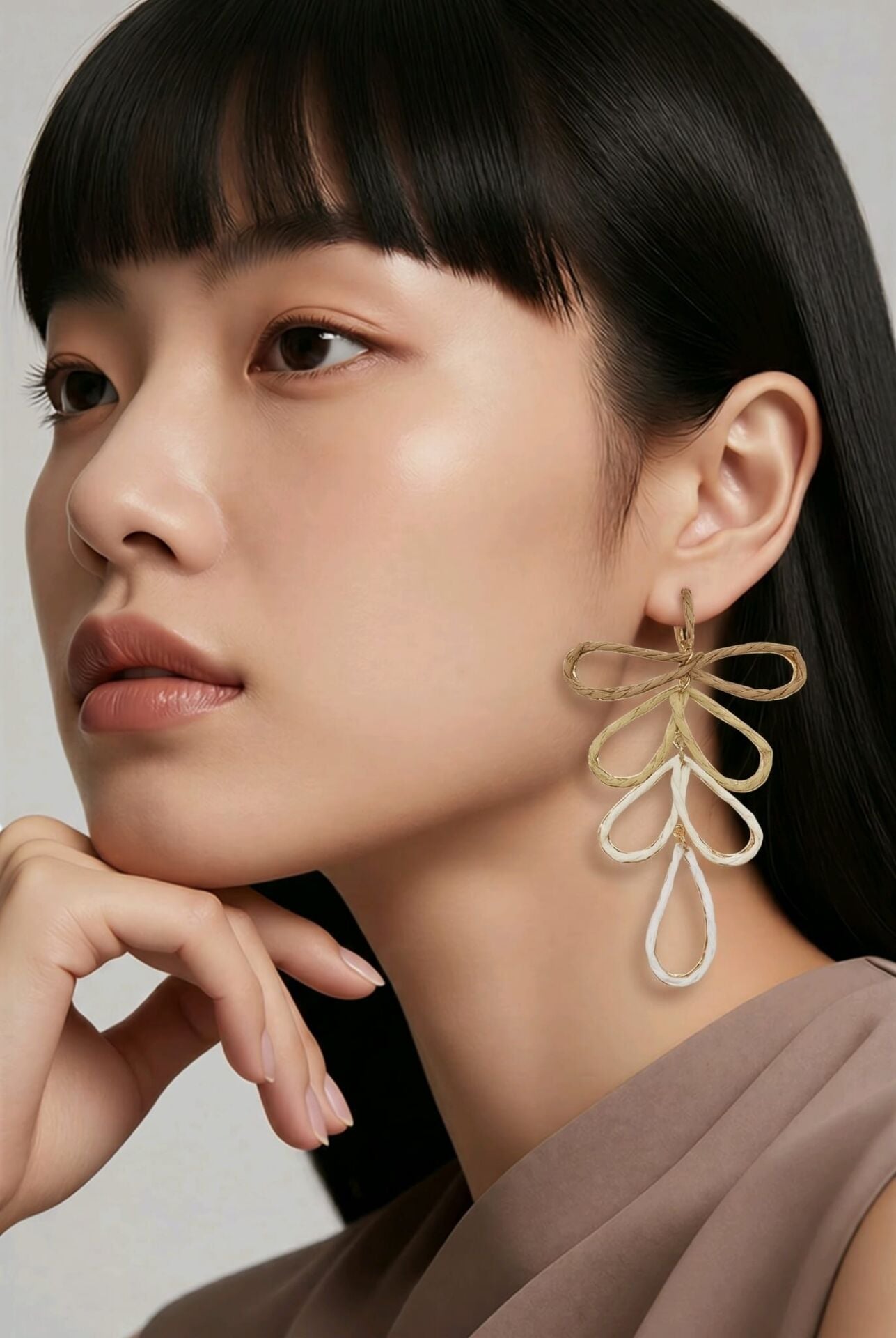 BOHEM YAPRAK TARZINDA UZUN KÜPE