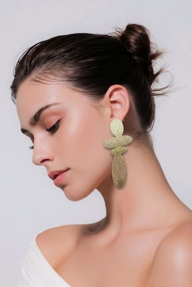 FARKLI GEOMETRİK ŞEKİLLİ BOHEM HASIR KÜPE