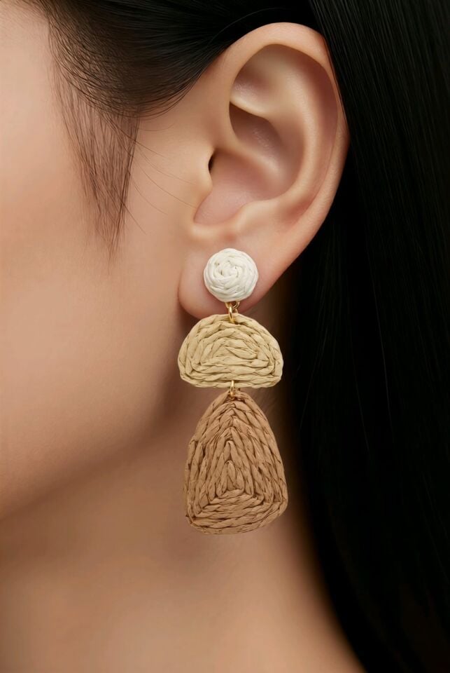 FARKLI GEOTMETRİK ŞEKİLLİ SALLANTILI HASIR KÜPE