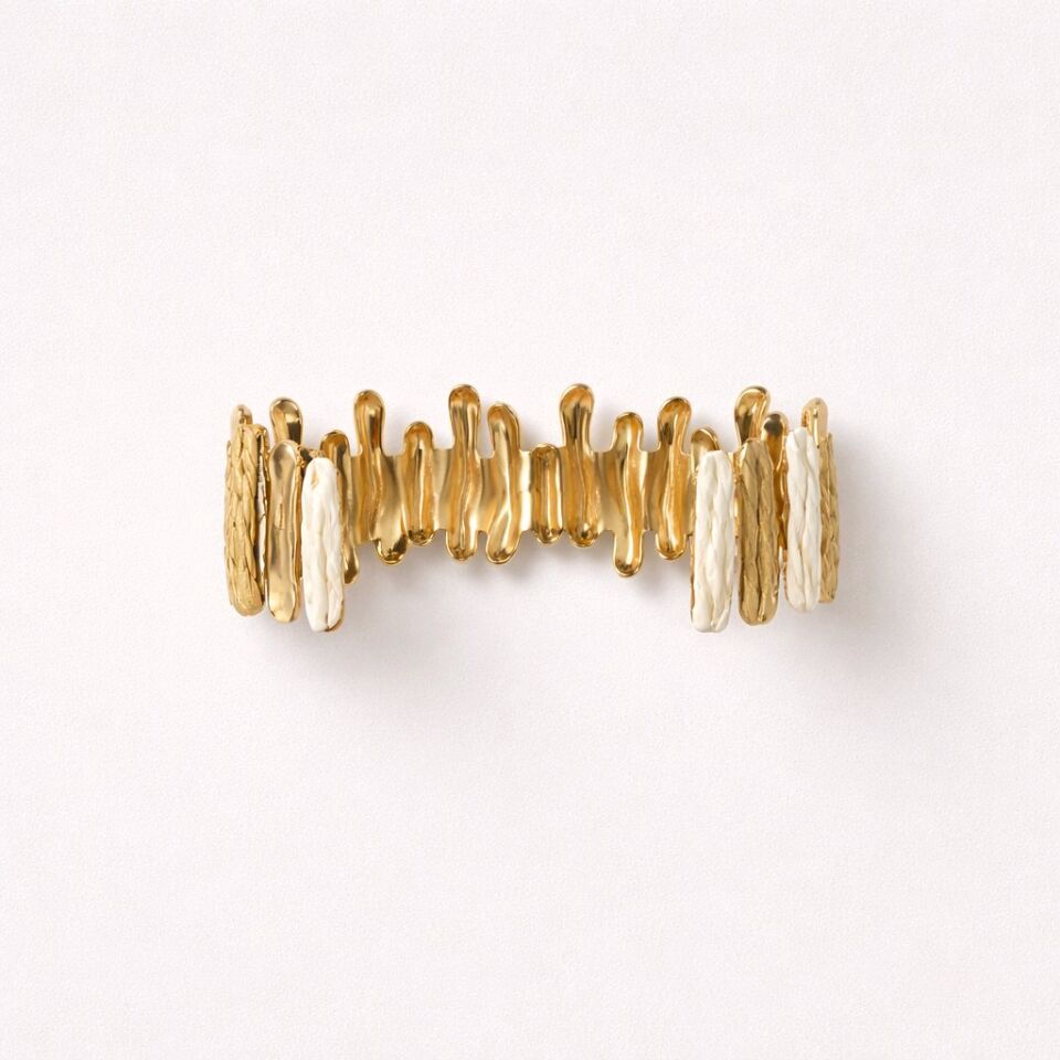 BEJ KREM VE GOLD DETAYLI HASIR BİLEKLİK